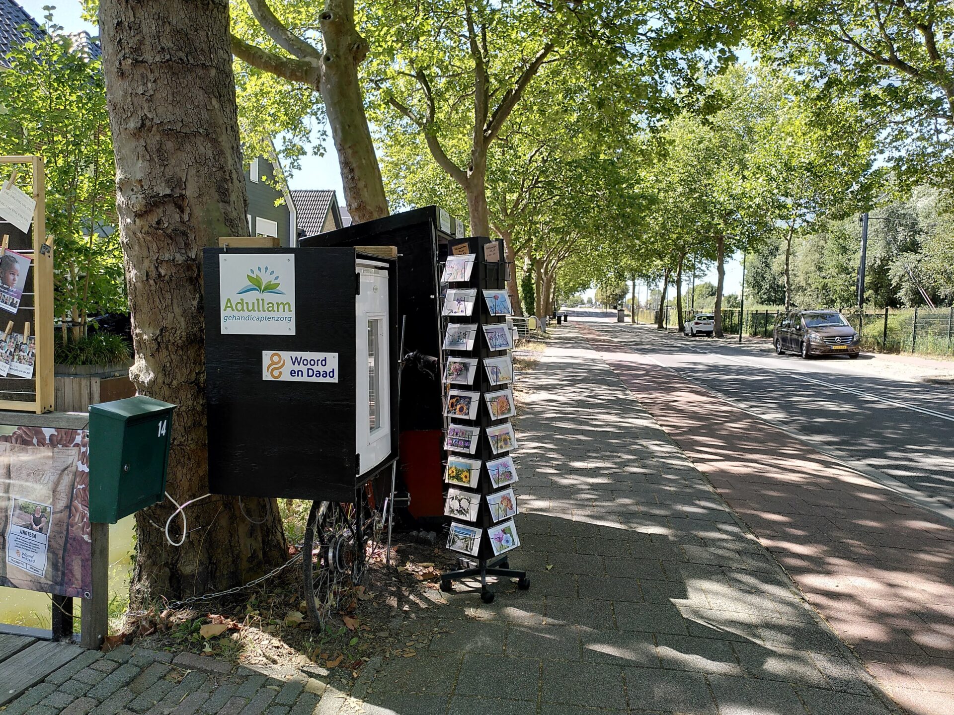 Postzegels - Woord en Daad